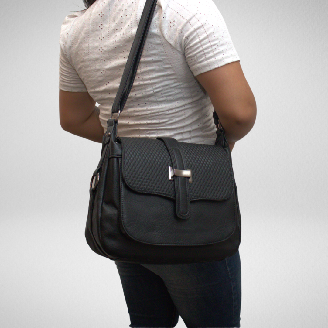 Bolsa tiracolo alça de couro