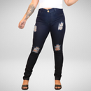 Calça jeans feminina rasgada
